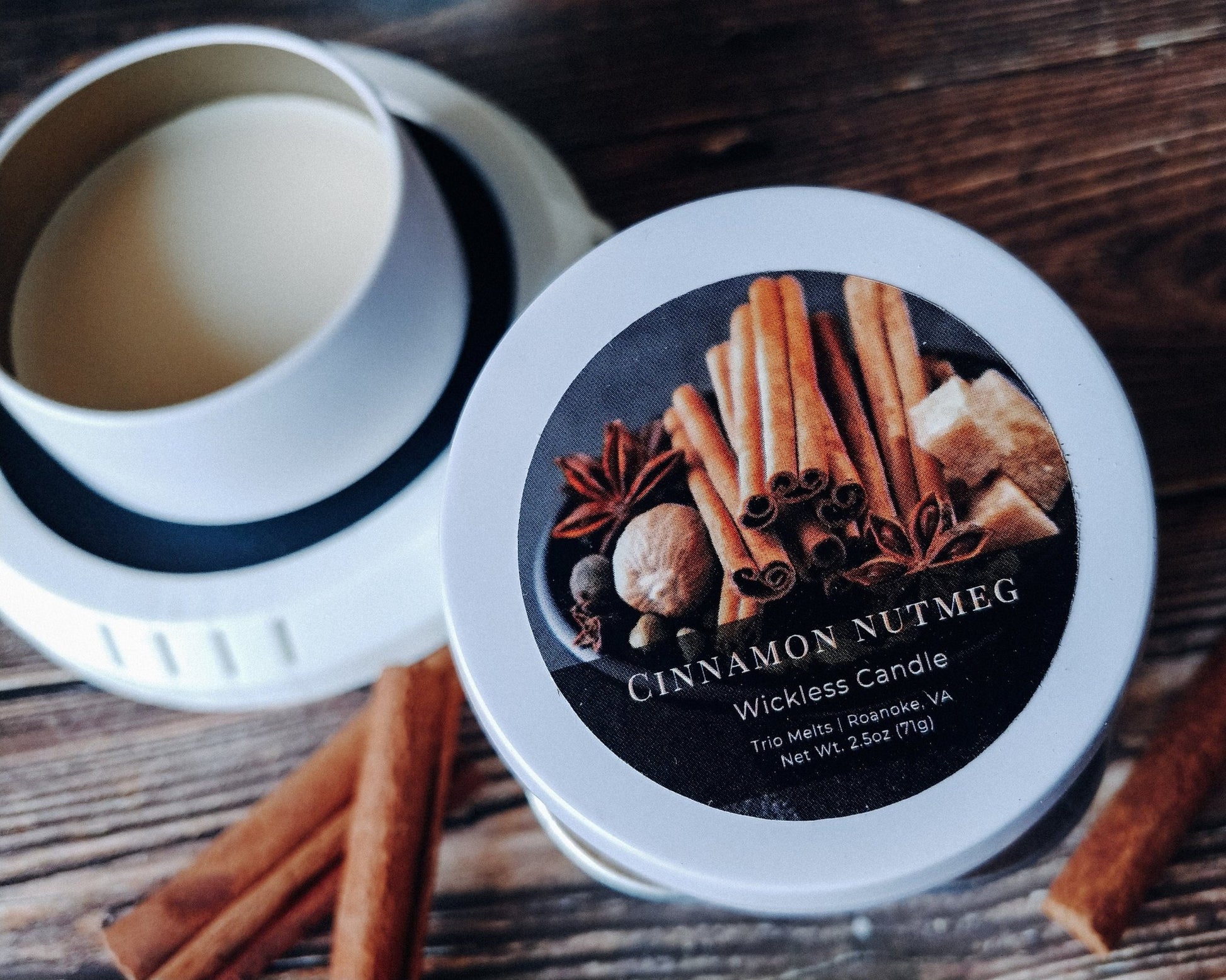 Cinnamon Nutmeg Wickess Candle - Trio Melts